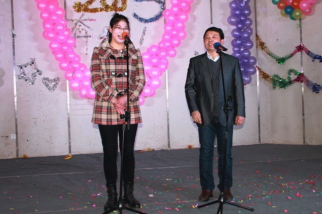 奔跑吧，2015!—我系举办迎新暨2015年新年师生联欢晚会